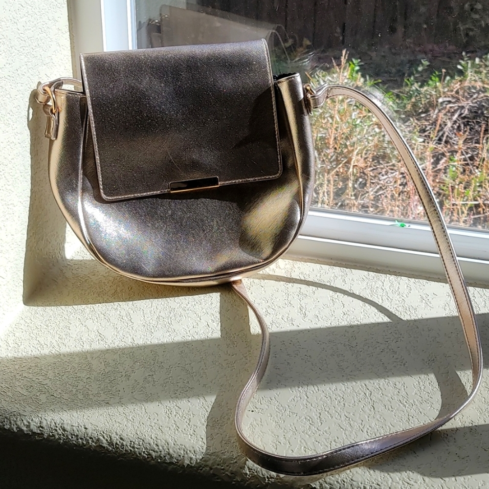 Ion color brilliance crossbody purse